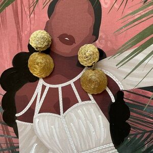 Gold Spiral Earrings 🌞